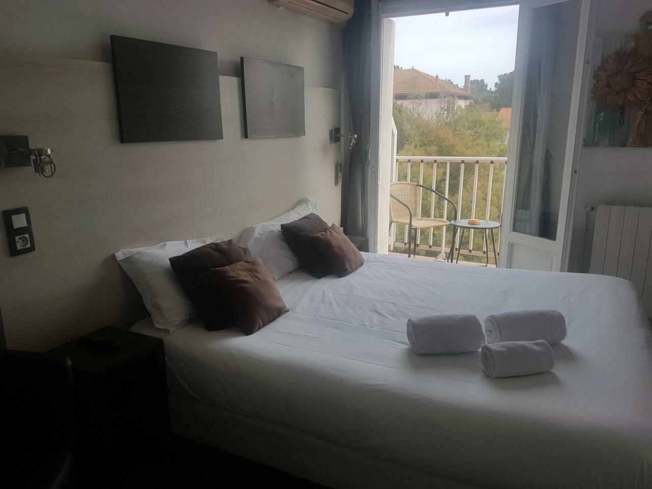 Logis Hotel Restaurant Les Charmettes Argelès-sur-Mer Εξωτερικό φωτογραφία