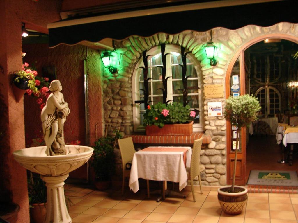 Logis Hotel Restaurant Les Charmettes Argelès-sur-Mer Εξωτερικό φωτογραφία